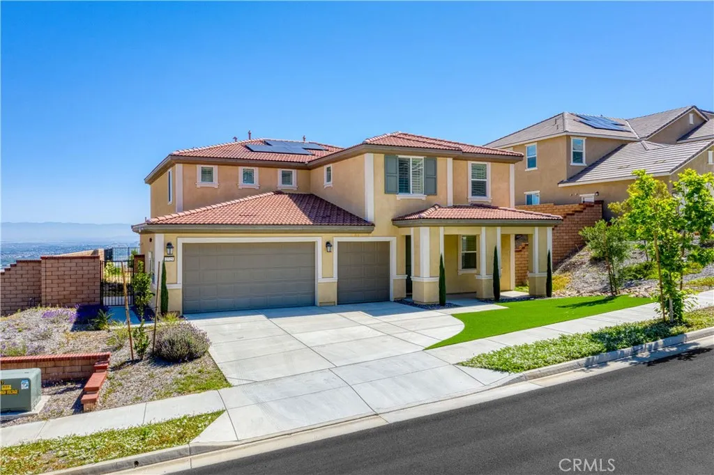 Corona, CA 92882