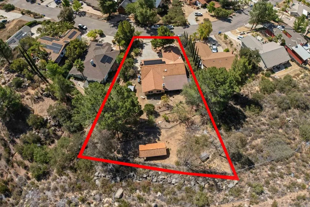 https://cdn.realtyfeed.com/cdn/127/306733544/212d6a4aae34988c9a8ba494872f090f.webp
