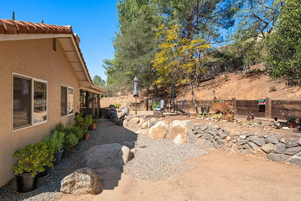 https://cdn.realtyfeed.com/cdn/127/306733544/535e4c24788837d1db15003b7fd0f1ec.webp