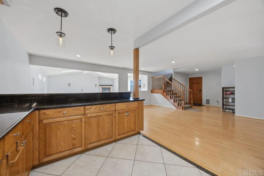 https://cdn.realtyfeed.com/cdn/127/306733550/025a191b21a0ad1ed149aa23760f3486.webp
