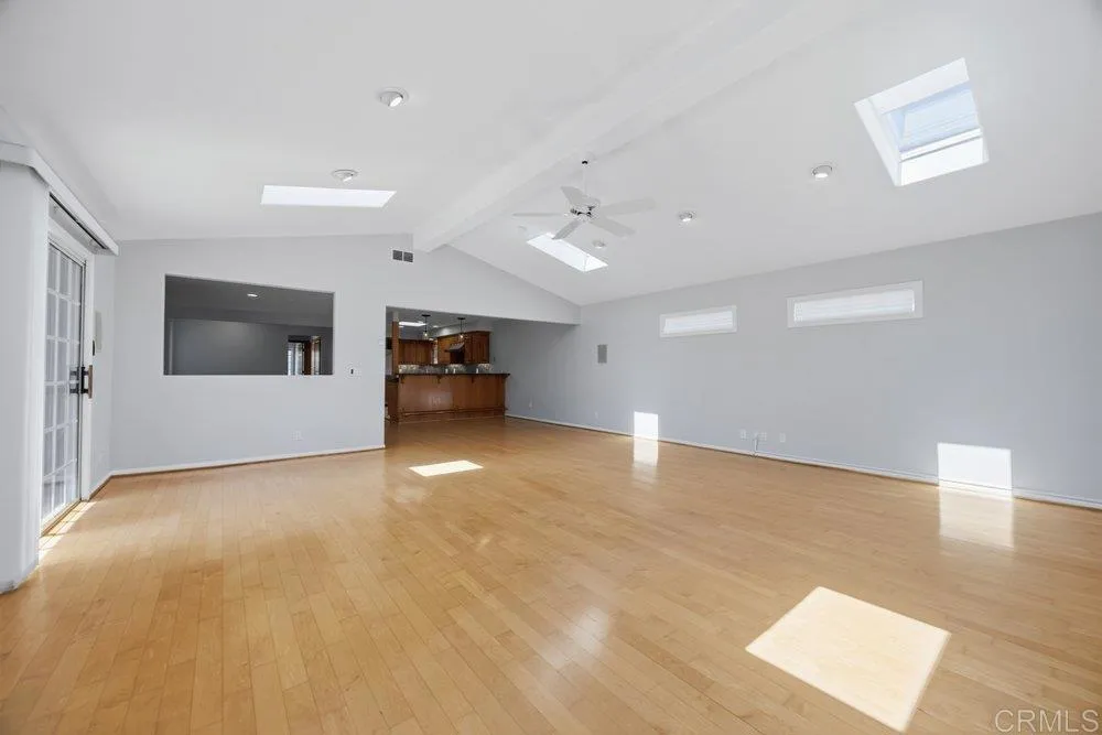 https://cdn.realtyfeed.com/cdn/127/306733550/08c136cd85ed5c1e1e47089061e8d5ac.webp