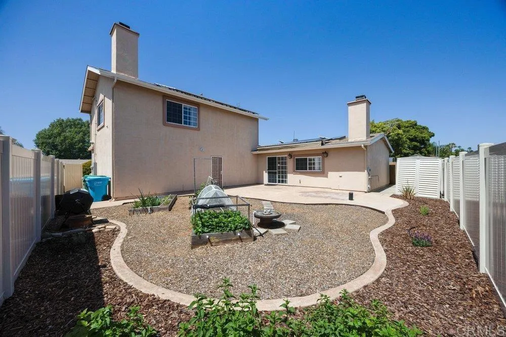 https://cdn.realtyfeed.com/cdn/127/306733550/372de00391380123ad86641edda9e03a.webp