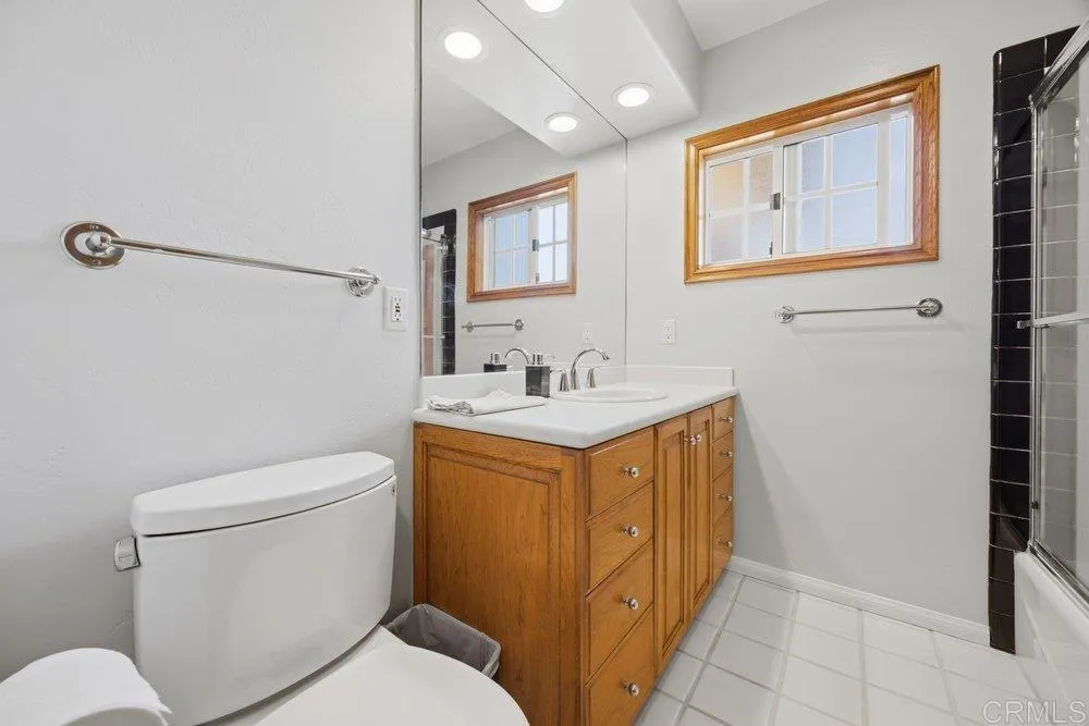 https://cdn.realtyfeed.com/cdn/127/306733550/cf7764a2c6efaa7d13971fe643df3ed8.webp