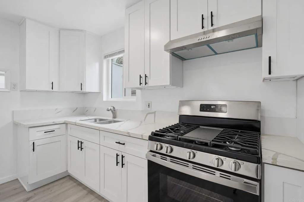 https://cdn.realtyfeed.com/cdn/127/306733551/22f3f1c83e913ddfea45169a55824443.webp