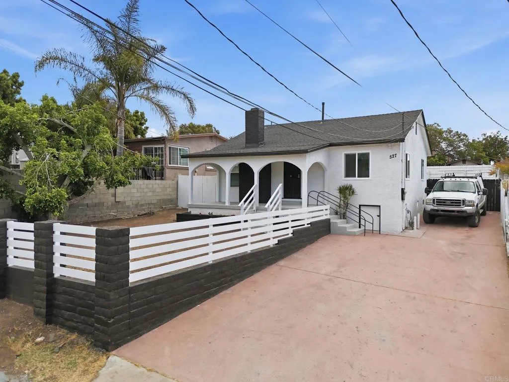 https://cdn.realtyfeed.com/cdn/127/306733551/b625949c8fb4a6a587ef4f7ca860c051.webp
