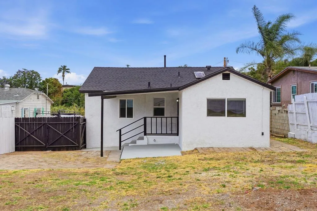https://cdn.realtyfeed.com/cdn/127/306733551/bea068fa00525d4417b845bb51cf3e20.webp