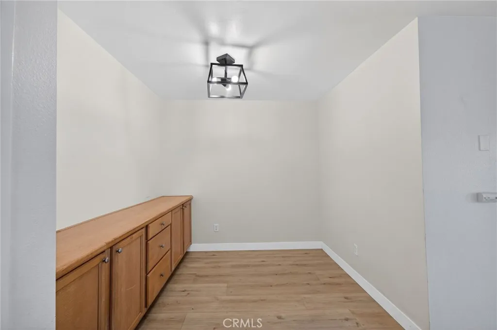 Photo #5: SW26119974 Listing: Photo #5
