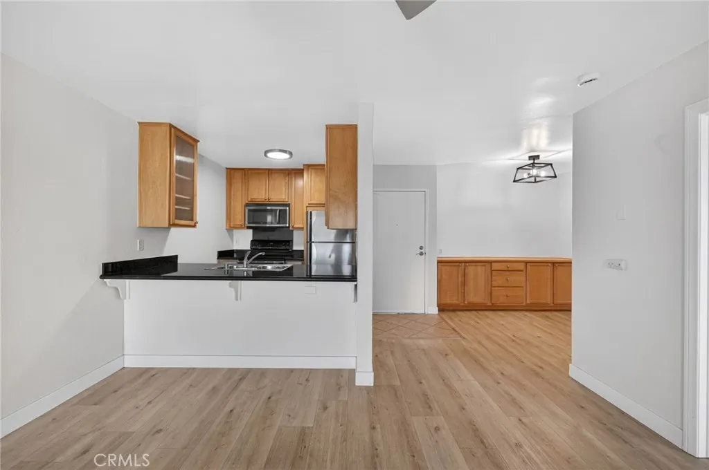 Photo #8: SW26119974 Listing: Photo #8