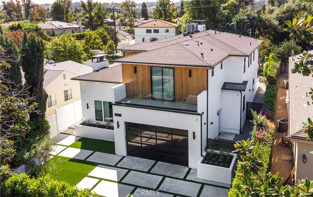 Encino, CA 91436