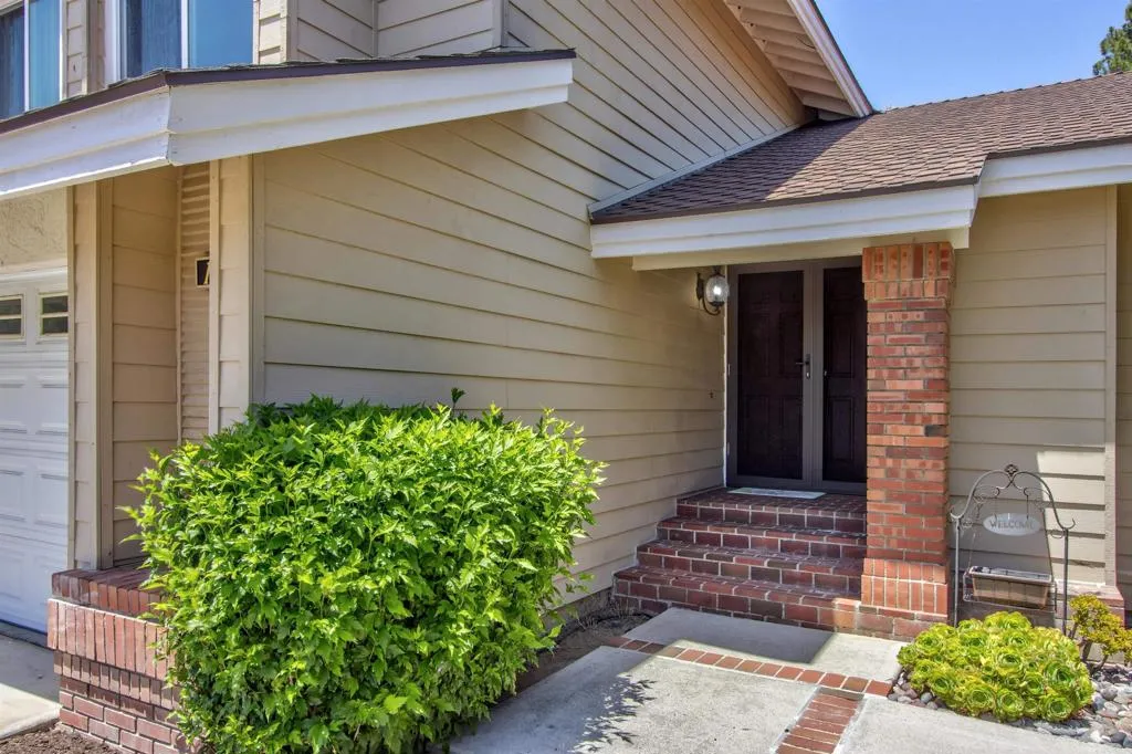 https://cdn.realtyfeed.com/cdn/127/306733631/04d78088597ce03386433721b6a26505.webp