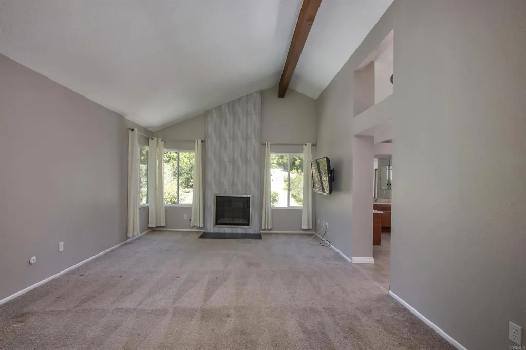 https://cdn.realtyfeed.com/cdn/127/306733631/1a20490a19eec0fb35eff488f19d7417.webp