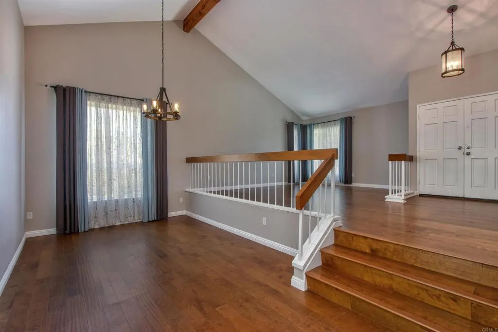 https://cdn.realtyfeed.com/cdn/127/306733631/4805ef0fae12302edf107e818de2959d.webp