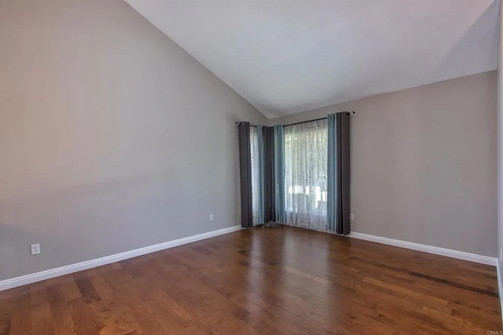 https://cdn.realtyfeed.com/cdn/127/306733631/6033cc8710e8fadae1c05d961af13e1c.webp