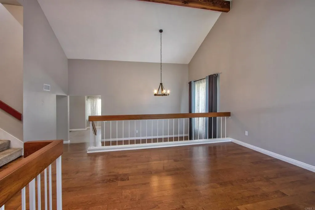 https://cdn.realtyfeed.com/cdn/127/306733631/829af90d1467add9ea89985d1be2e0b9.webp