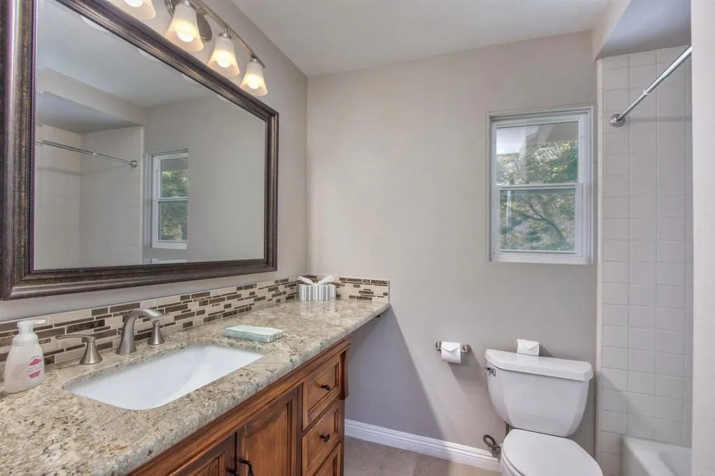 https://cdn.realtyfeed.com/cdn/127/306733631/9cbc6684e86433b58c06f05c5dca5014.webp