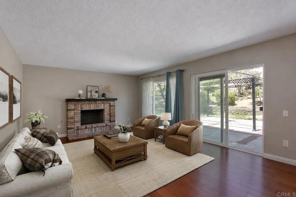 https://cdn.realtyfeed.com/cdn/127/306733631/9eaa120ce29bb53830a1895c14b81a85.webp