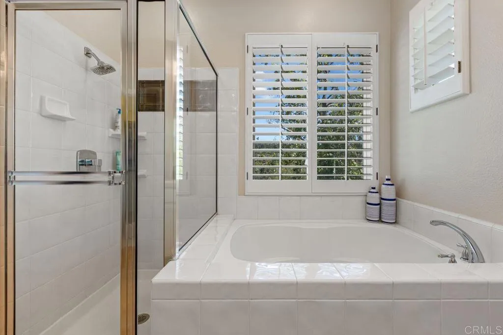 https://cdn.realtyfeed.com/cdn/127/306733663/4c512297e2601f0219c4fd9111b0cf13.webp
