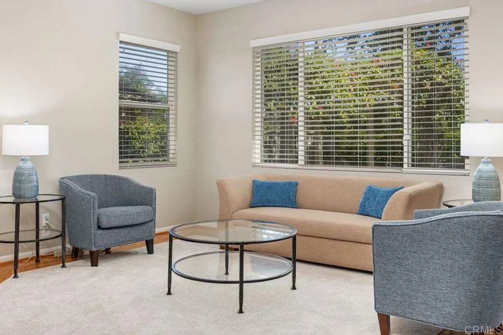 https://cdn.realtyfeed.com/cdn/127/306733663/72d38d1aeaa92db050145ba4949ff8db.webp