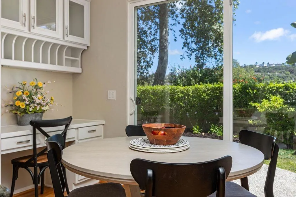 https://cdn.realtyfeed.com/cdn/127/306733663/bc62e634b593c2f0c7c4c70b32e647bd.webp