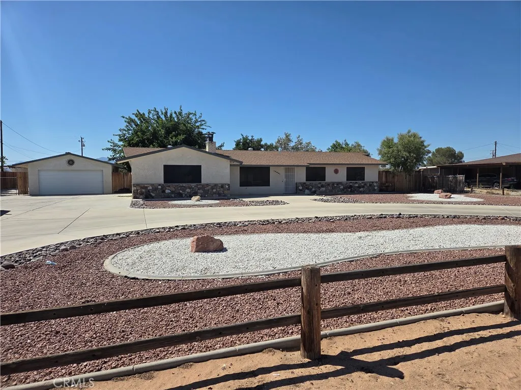 Apple Valley, CA 92307