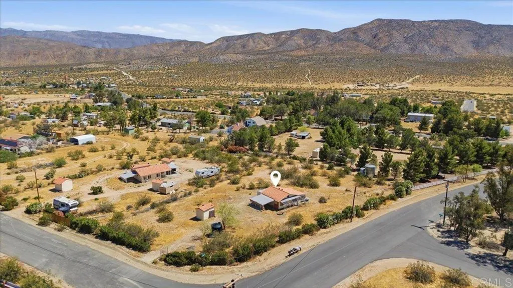 https://cdn.realtyfeed.com/cdn/127/306733719/9c6d1acedb6187d150c264775cc2cab3.webp