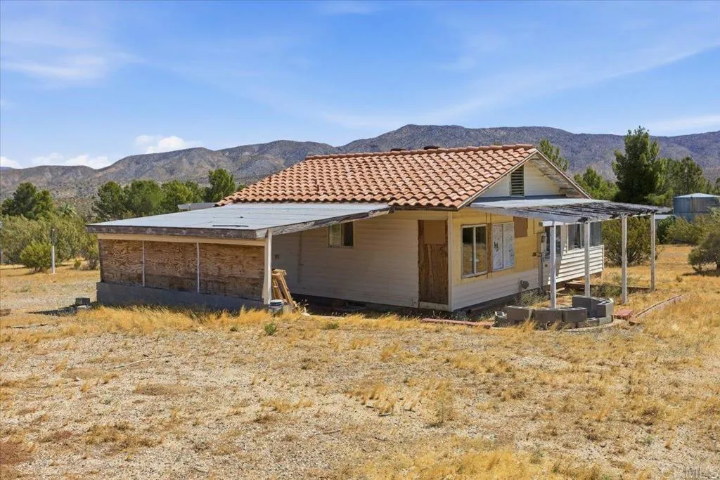 https://cdn.realtyfeed.com/cdn/127/306733719/c42494f0e7a8628586047a56cd37906e.webp