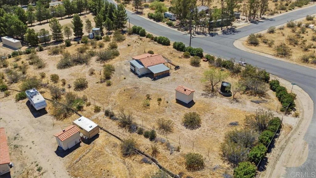 https://cdn.realtyfeed.com/cdn/127/306733719/dea7a518e2ebb6d6d508546bd5c2e6e2.webp
