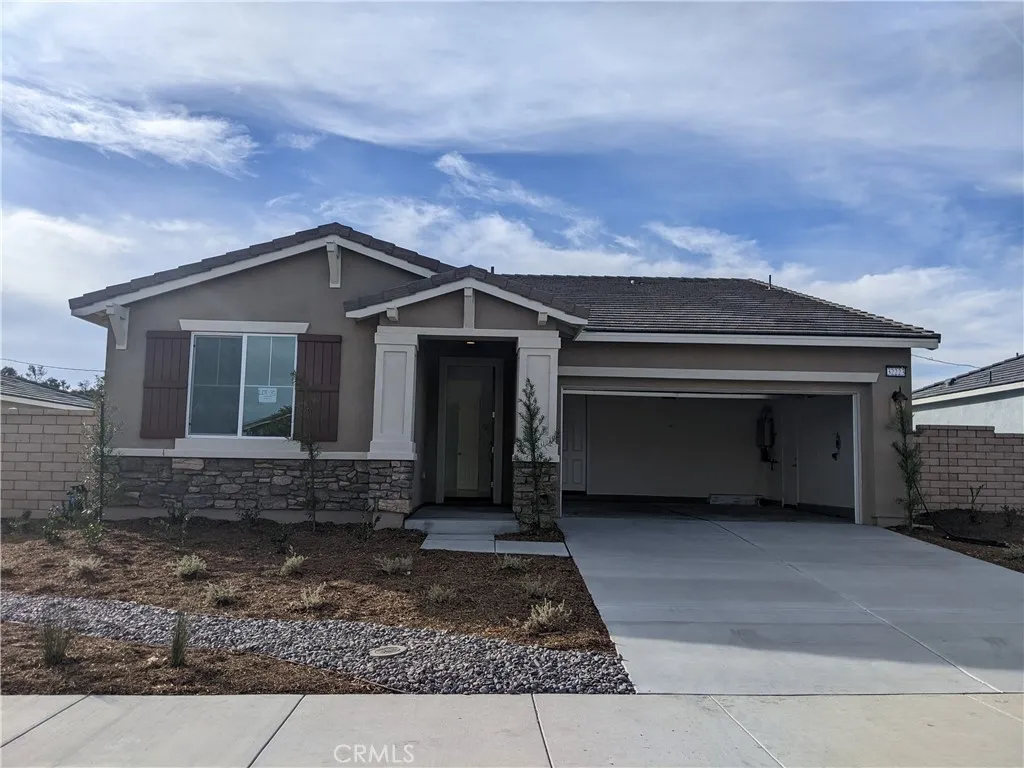Menifee, CA 92584