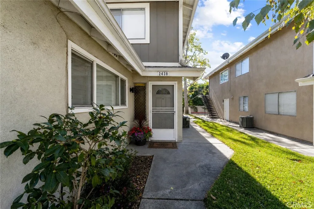 La Verne, CA 91750