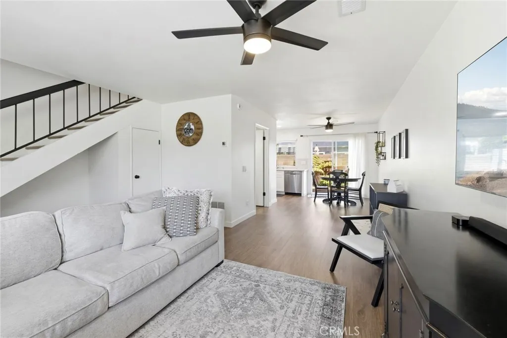 9717 Pettswood #6 Drive