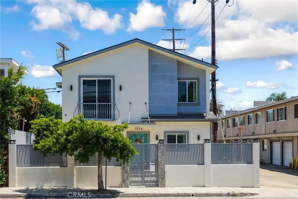 Los Angeles, CA 90025