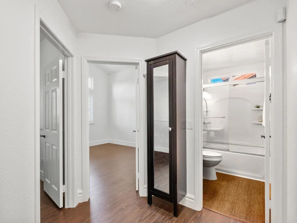https://cdn.realtyfeed.com/cdn/127/306733825/216e3ed3abbb9fa2ecd6f8b73aa8da19.webp
