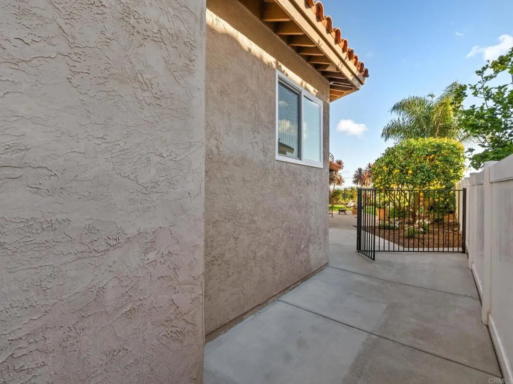 https://cdn.realtyfeed.com/cdn/127/306733825/64c34c63beaca4a46116fd761c155c65.webp
