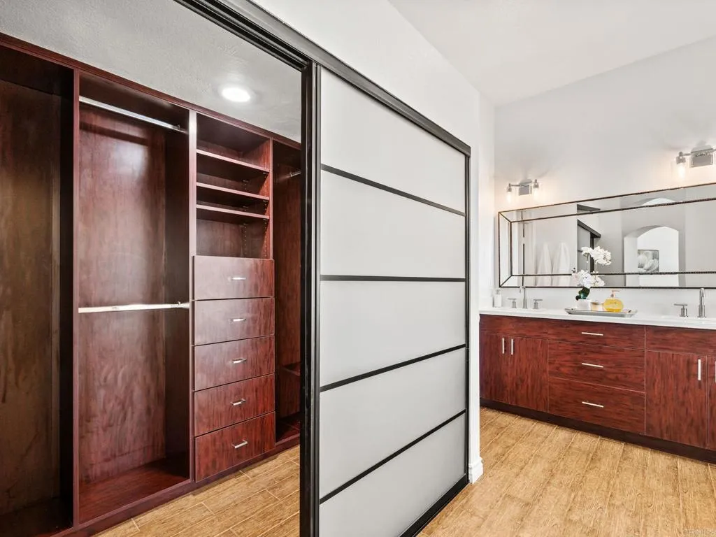 https://cdn.realtyfeed.com/cdn/127/306733825/d546db0ae170aa29594b80b55aee66d6.webp