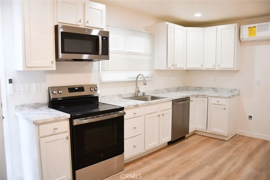 Orange, CA 92868
