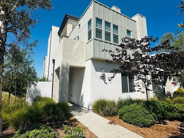 140 Spectacle, Irvine, CA 92618 - Main photo, Irvine, CA