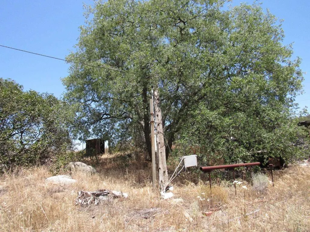 https://cdn.realtyfeed.com/cdn/127/306733857/4cd1336e17c3bc4ba86adf2ff0341af1.webp