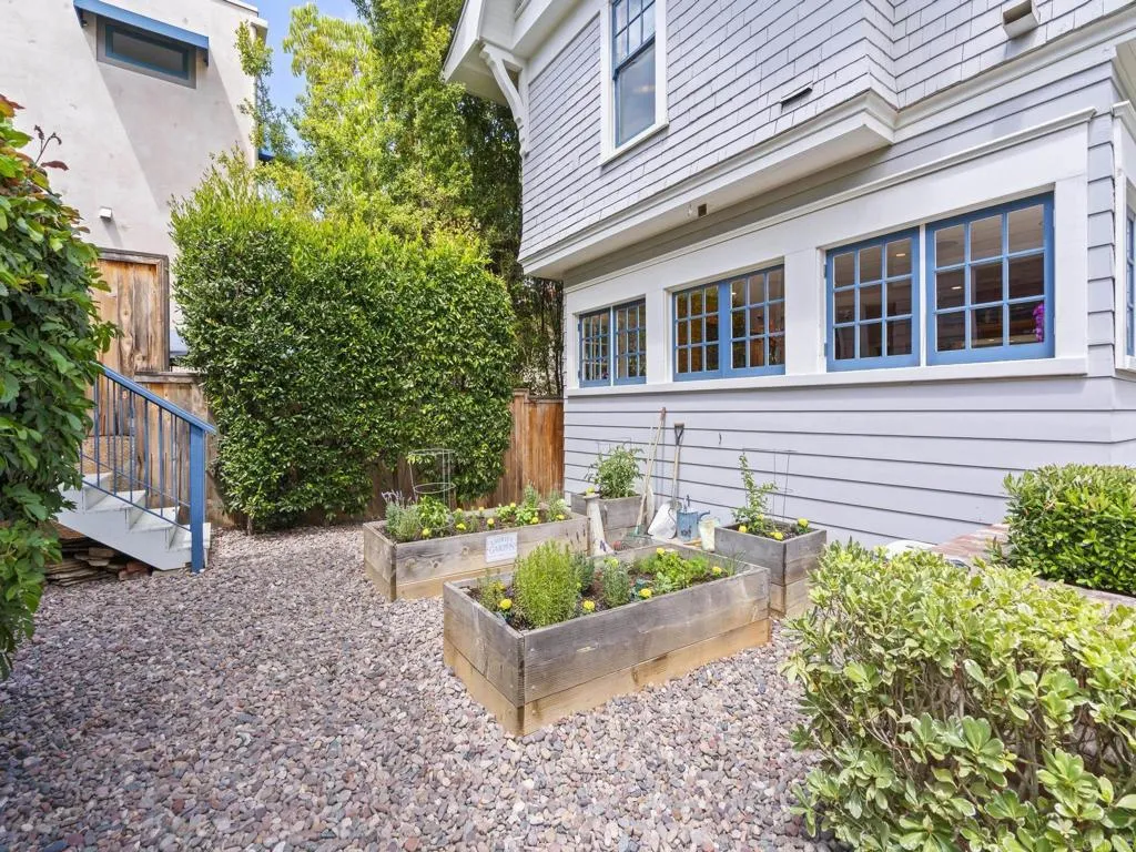 https://cdn.realtyfeed.com/cdn/127/306733865/6041a5732919f50ea73ff4d9fc00aaf0.webp