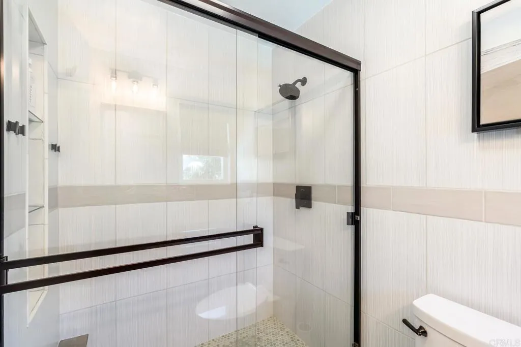 https://cdn.realtyfeed.com/cdn/127/306733880/c7f51cb6f9f5e17180e8a4b206d3e637.webp