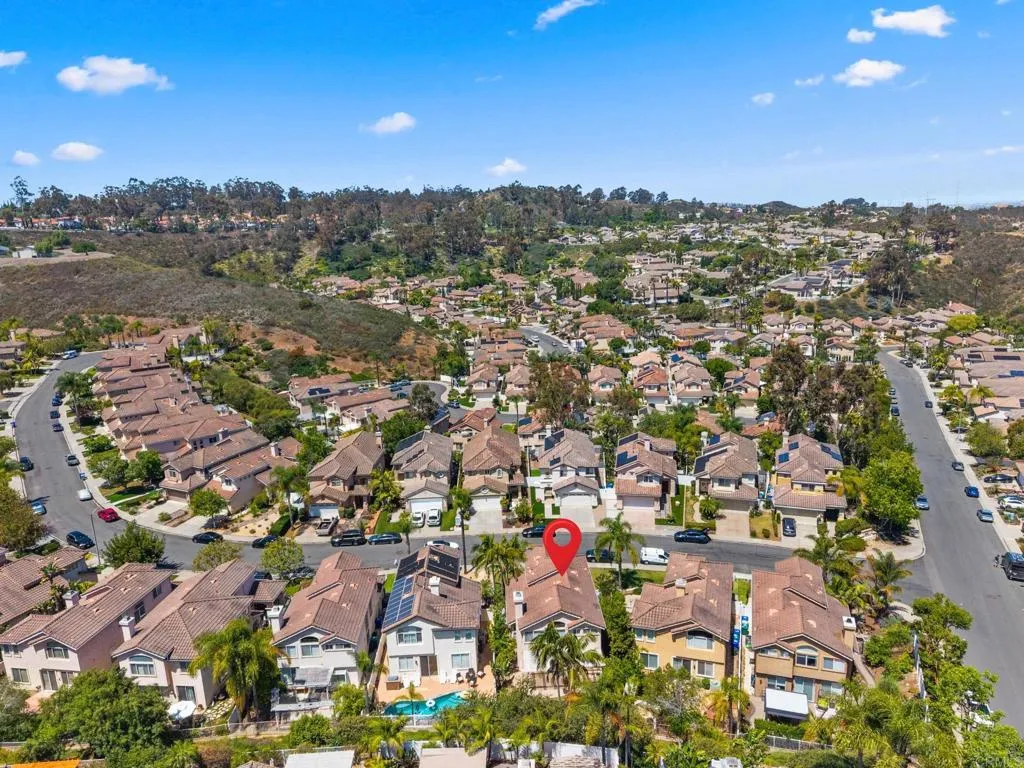 https://cdn.realtyfeed.com/cdn/127/306733883/0582a79ebde7be0f4f22f7c41d40982f.webp