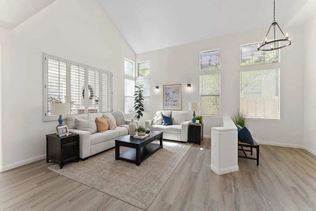 https://cdn.realtyfeed.com/cdn/127/306733883/41d0dd075081d3449d1b956992449cff.webp