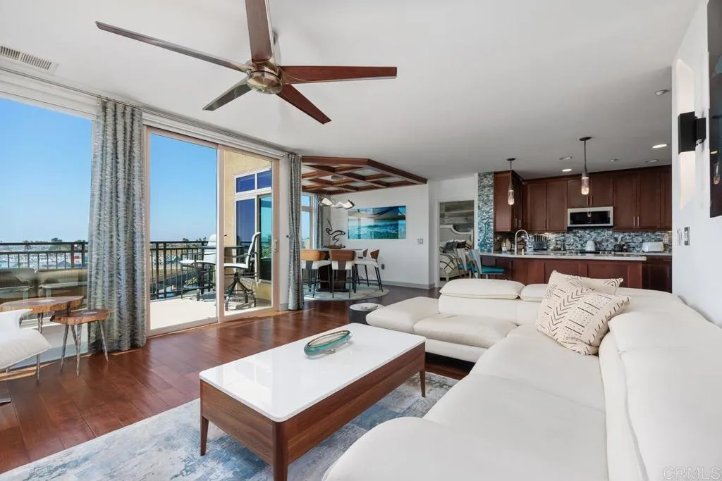 https://cdn.realtyfeed.com/cdn/127/306733891/3771dd4b22ffece80ee28abe4e93c1d5.webp