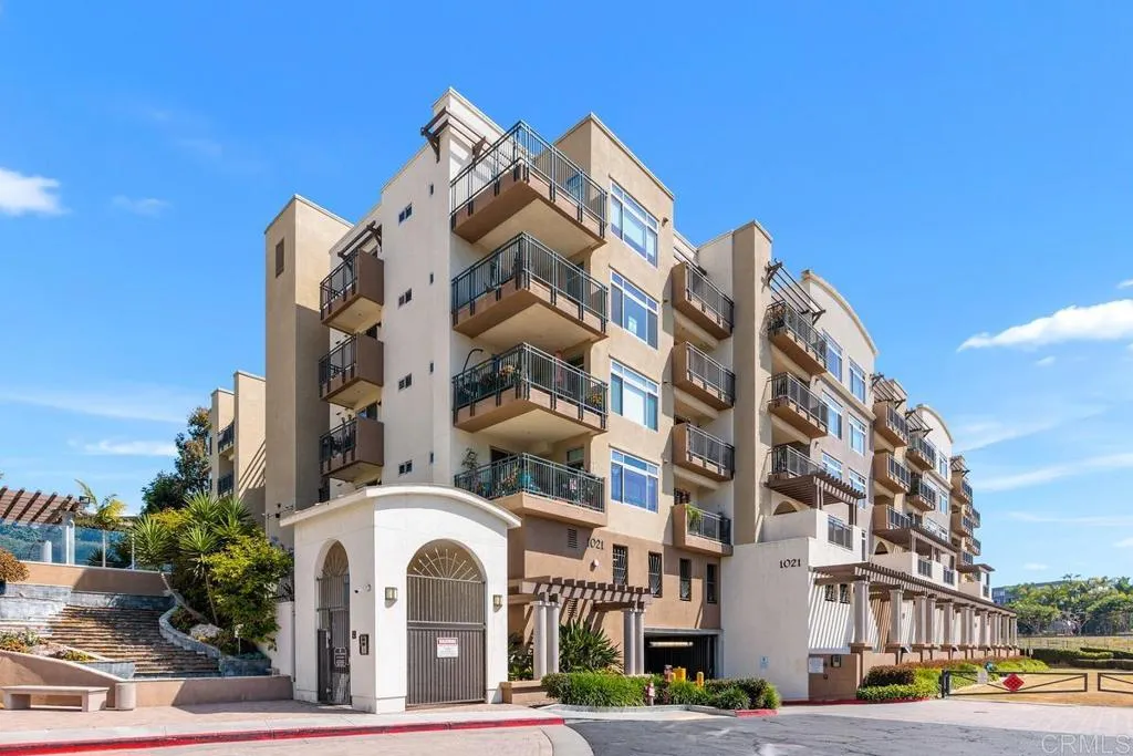 https://cdn.realtyfeed.com/cdn/127/306733891/97d453a2d1546131d3fa28e5713ce427.webp