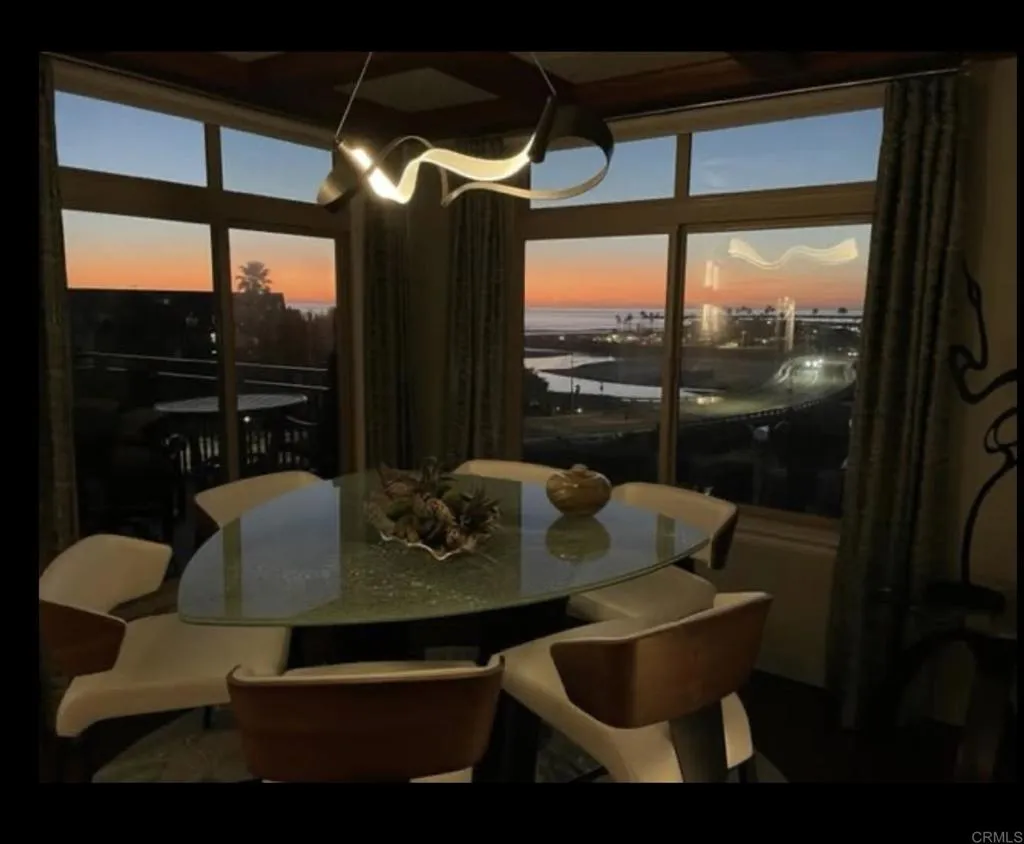 https://cdn.realtyfeed.com/cdn/127/306733891/9ea4cf7772bd18b5a73072186c09c031.webp