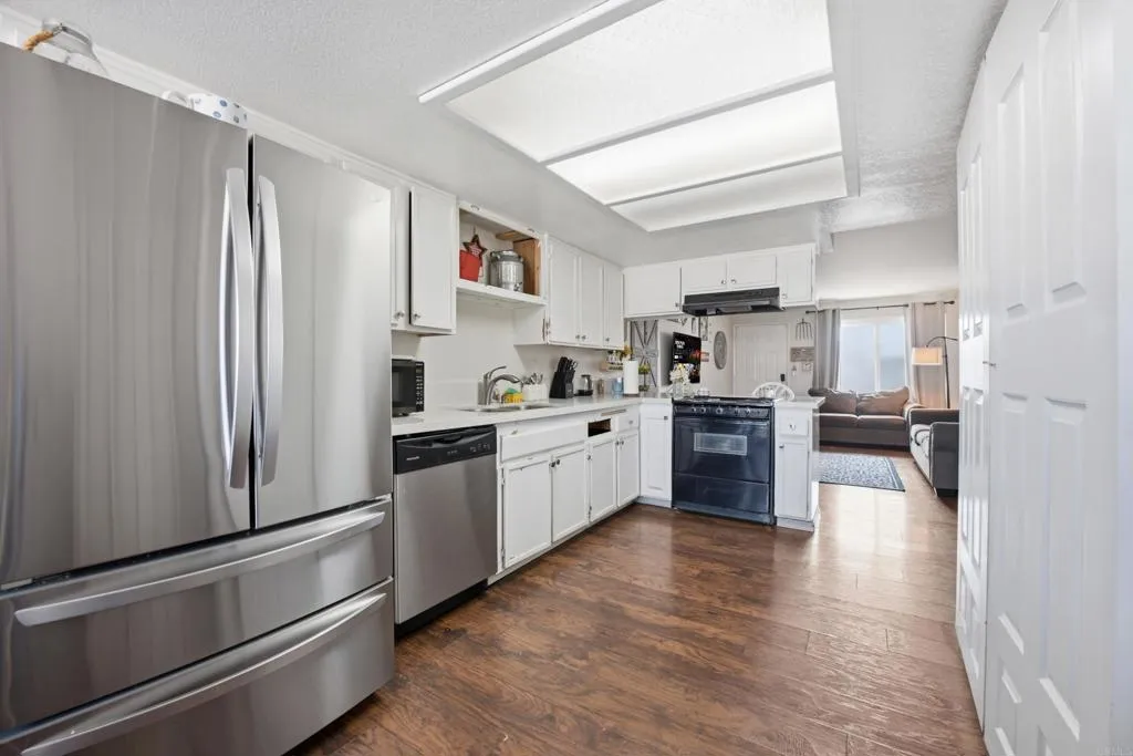 Photo #3: PTP2604241 Listing: Photo #3
