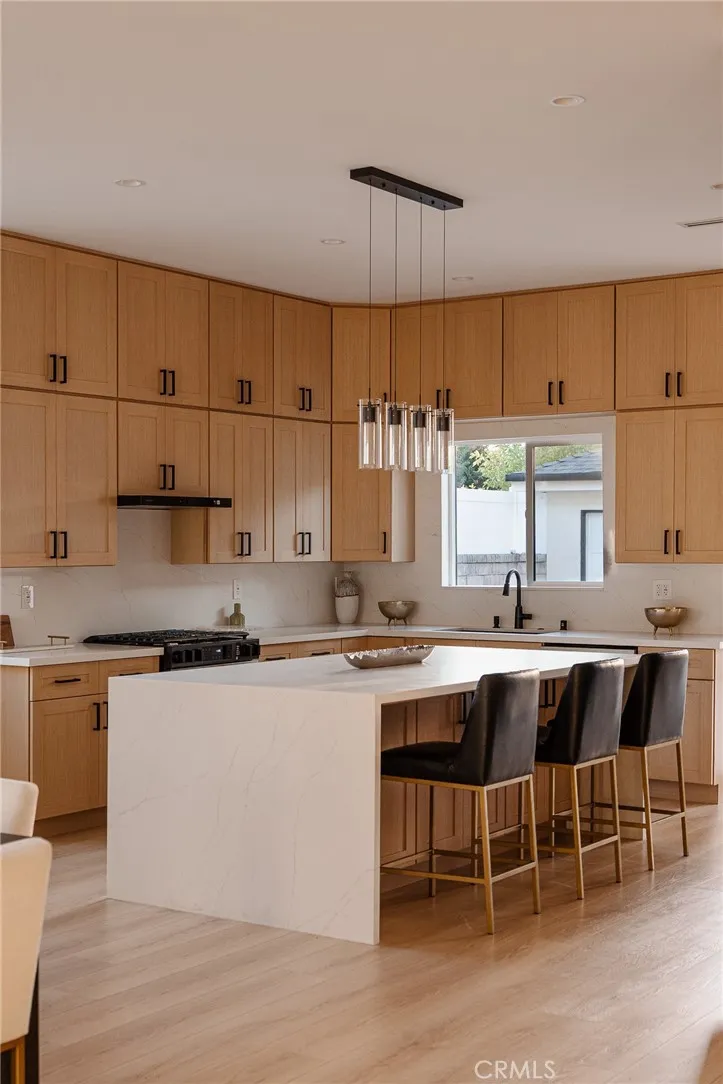 Valley Glen, CA 91401