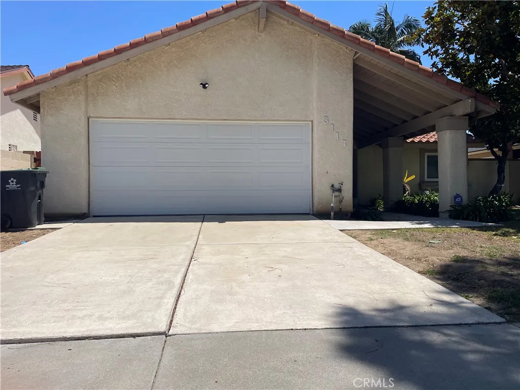 Santa Ana, CA 92704