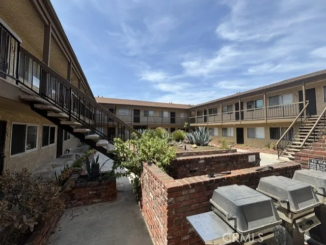 Lawndale, CA 90260