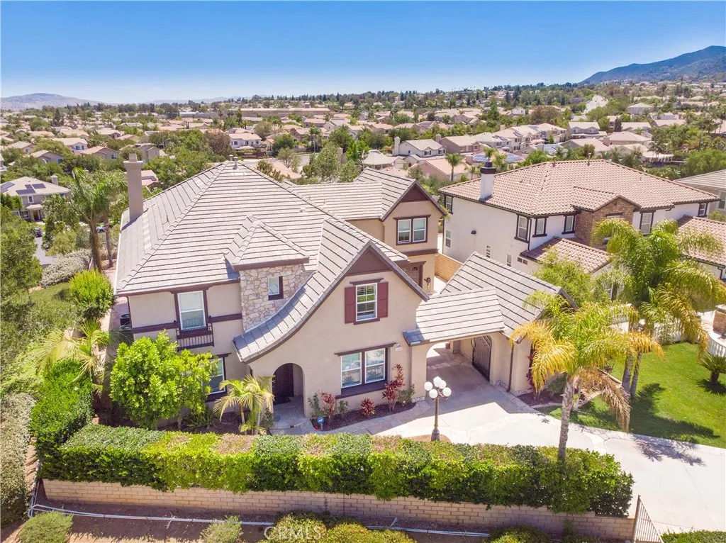 Corona, CA 92882