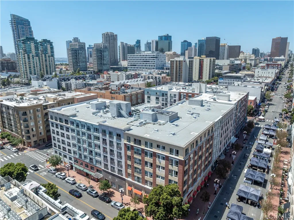 https://cdn.realtyfeed.com/cdn/127/306734021/13b6a13f2253316f4b56f1f1296bfc7d.webp